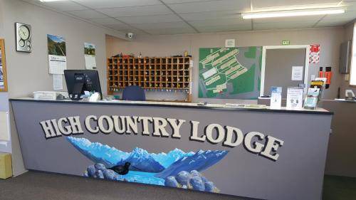 Twizel Hotel | 40 m² Motel ∙ 3 bedrooms ∙ 9 guests