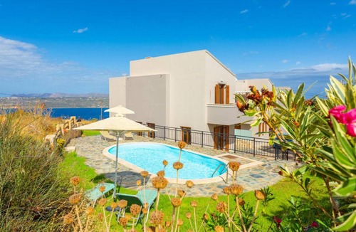 Megala Chorafia Villa | 410 m² Villa ∙ 9 bedrooms ∙ 19 guests