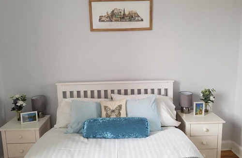 Edinburgh Apartment | 423 Cosy 1 bedroom apartment near Holyrood Park