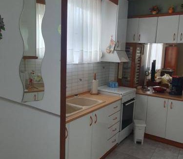 Thermi Apartment | 45 m² Apartment ∙ 1 bedroom ∙ 4 guests