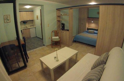Karavostasi Apartment | 45 m² Serviced apartment ∙ 5 guests