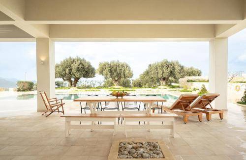 Archanes Villa | 450 m² Villa ∙ 5 bedrooms ∙ 10 guests