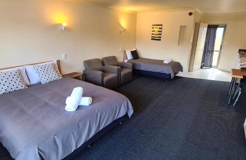 Rotorua Cabin | 48 m² Lodge ∙ 5 guests