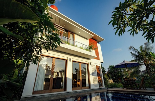 Abiansemal Villa | 4BR Private Pool Villa Near Taman Beji Griya