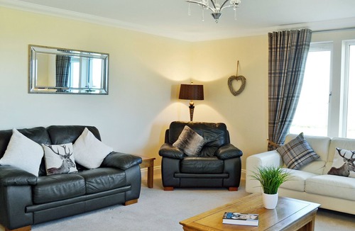 Kilmaurs Cottage | 5 bedroom accommodation in Kilmaurs, near Kilmarnock