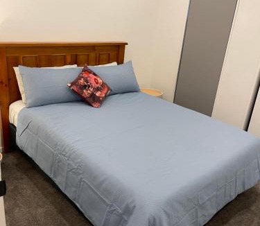 Mangere House | 5 bedroom house at the heart of Auckland Airport