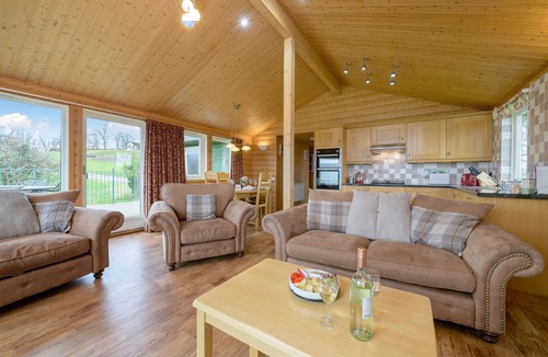 Lauder Ski Chalet | 5 Star Award Winning Lodge - The Ramsay - sleeps 4