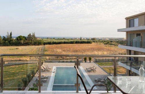 Kalivia Poliyirou Apartment | 50 m² Serviced apartment ∙ 8 guests