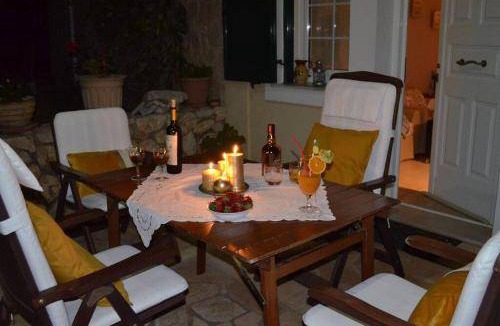 Karavados House | 55 m² House ∙ 1 bedroom ∙ 4 guests