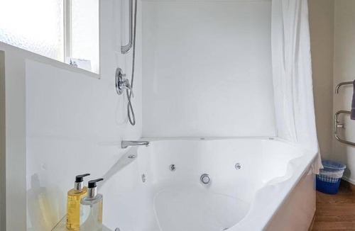 Gisborne Hotel | 55 m² Motel ∙ 127 guests