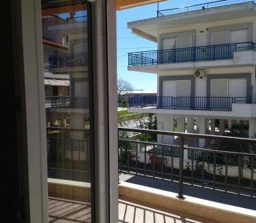 Paralia Dionysiou Apartment | 55 m² Serviced apartment ∙ 2 bedrooms ∙ 6 guests