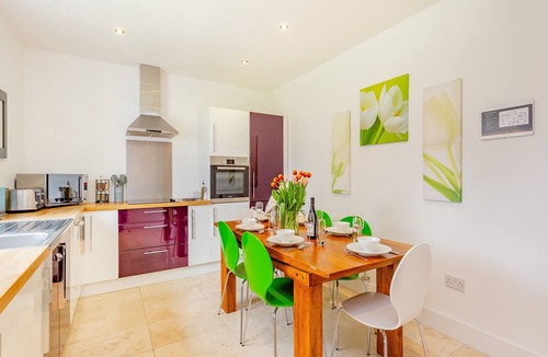 Kirkhill Cottage | 6 bedroom accommodation in Kirkhill, near Inverness