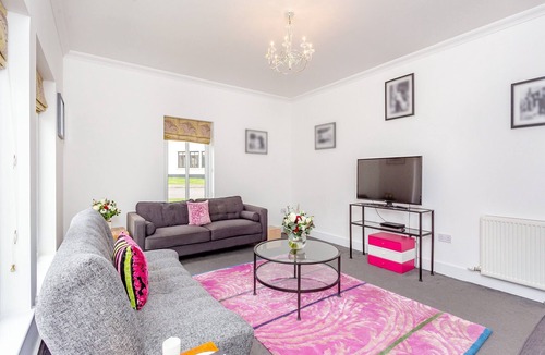 Kirkhill Cottage | 6 bedroom accommodation in Kirkhill, near Inverness