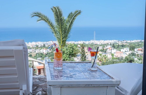Piskopiano Apartment | 60 m² Apartment ∙ 4 bedrooms ∙ 10 guests