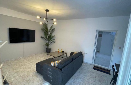 Nea Kios House | 60 m² House ∙ 2 bedrooms ∙ 4 guests