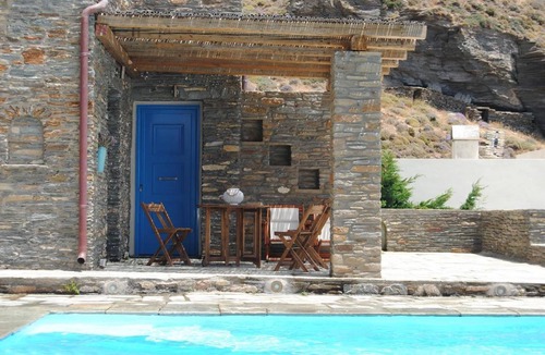 Andros House | 60 m² House ∙ 2 bedrooms ∙ 4 guests