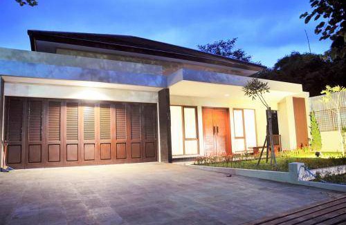 Bandung Villa | 600 m² Villa ∙ 6 bedrooms ∙ 14 guests