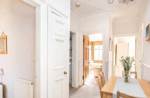 North Berwick Apartment | 62 m² Apartment ∙ 2 bedrooms ∙ 4 guests