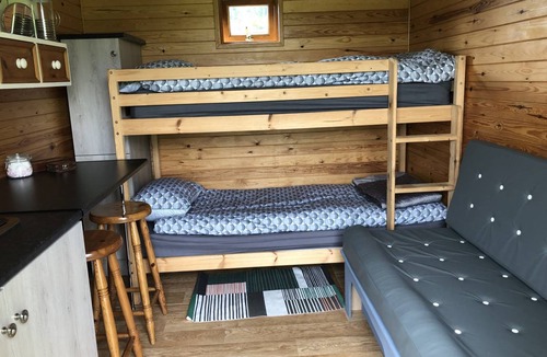 Hawick Cabin | 65 m² Cabin ∙ 1 bedroom ∙ 4 guests