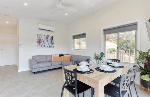 South Launceston Villa | 65 m² Villa ∙ 2 bedrooms ∙ 6 guests