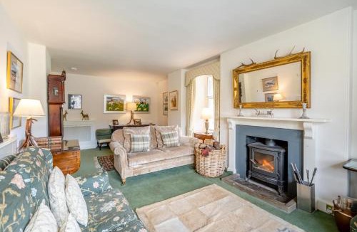 Strathdon House | 7 Bed in Strathdon oc-t30594