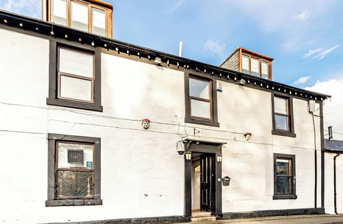 Mauchline Cottage | 7 bedroom accommodation in Tarbolton, near Ayr