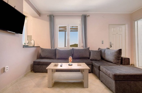 Elation House | 70 m² House ∙ 2 bedrooms ∙ 4 guests