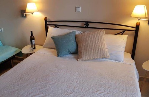 Vassiliki Apartment | 70 m² Serviced apartment ∙ 2 bedrooms ∙ 7 guests