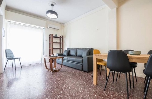 Kerameikos Apartment | 72 m² Apartment ∙ 3 bedrooms ∙ 10 guests