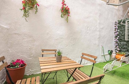 Vyronas Apartment | 75 m² Apartment ∙ 2 bedrooms ∙ 6 guests