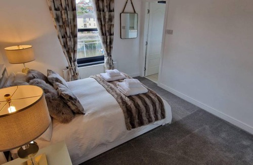 Kirkcaldy Apartment | 75 m² Apartment ∙ 2 bedrooms ∙ 5 guests