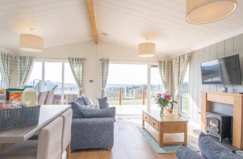 Lochwinnoch House | 75 m² House ∙ 2 bedrooms ∙ 4 guests