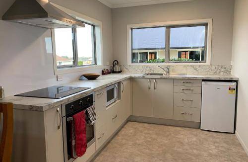 Waimate Hotel | 76 m² Motel ∙ 7 guests