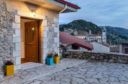 Dimitsana Apartment | 77 m² Apartment ∙ 2 bedrooms ∙ 6 guests