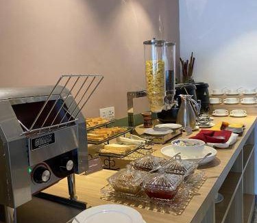 Tanjung Pinang Hotel | 78 m² Hotel ∙ 3 guests