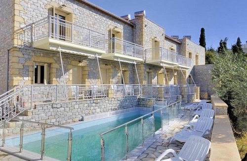 Stoupa Apartment | 80 m² Apartment ∙ 2 bedrooms ∙ 5 guests
