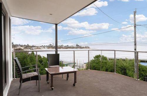 Opossum Bay House | 80 m² House ∙ 2 bedrooms ∙ 4 guests