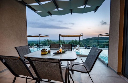 Zakharo House | 80 m² House ∙ 2 bedrooms ∙ 5 guests