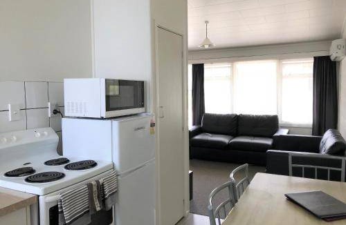 Woodhill Hotel | 80 m² Motel ∙ 2 bedrooms ∙ 3 guests