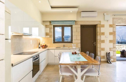 Mylopotamos Resort | 80 m² Resort ∙ 2 bedrooms ∙ 6 guests