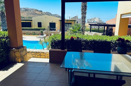 Panormos Apartment | 81 m² Apartment ∙ 2 bedrooms ∙ 4 guests