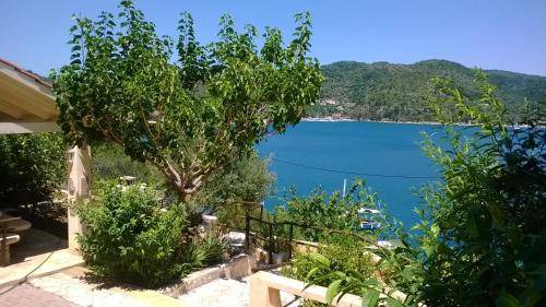 Vathy House | 85 m² House ∙ 3 bedrooms ∙ 7 guests