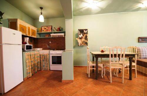 Vathy House | 85 m² House ∙ 3 bedrooms ∙ 7 guests