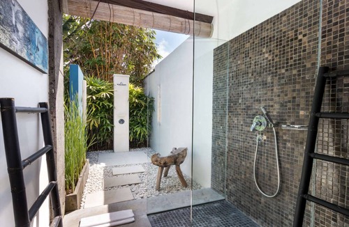 Petitenget Villa | 850 m² Villa ∙ 10 bedrooms ∙ 20 guests