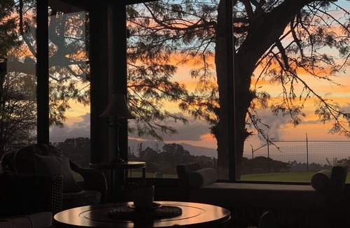 Roble House | 9-bedroom at the top of the mountains with WiFi/sport arenas/fireplace/hiking