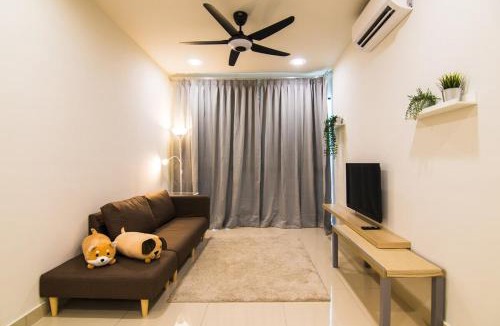 Sentul Pasar Apartment | 9 Pax, 10 Mins to Batu Caves & KL