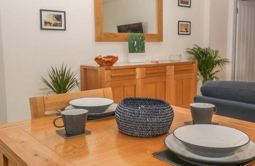 Wigtown Apartment | 90 m² Apartment ∙ 1 bedroom ∙ 2 guests