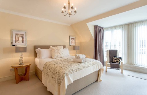 Bonnington Apartment | 90 m² Apartment ∙ 3 bedrooms ∙ 6 guests