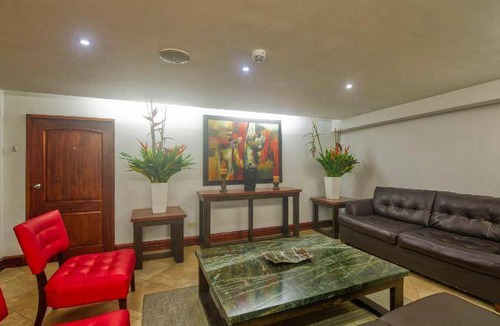 San Jose Hotel | 90 m² Hotel ∙ 2 bedrooms ∙ 10 guests