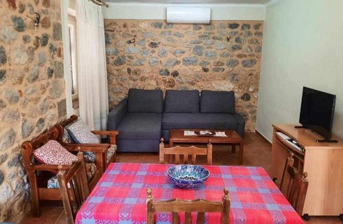 Leonidio House | 90 m² House ∙ 2 bedrooms ∙ 5 guests